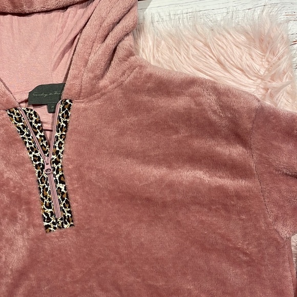 Anthropologie Sunday in Brooklyn Kelyn Pink Leopard Fleece Pullover Jacket - Picture 11 of 12